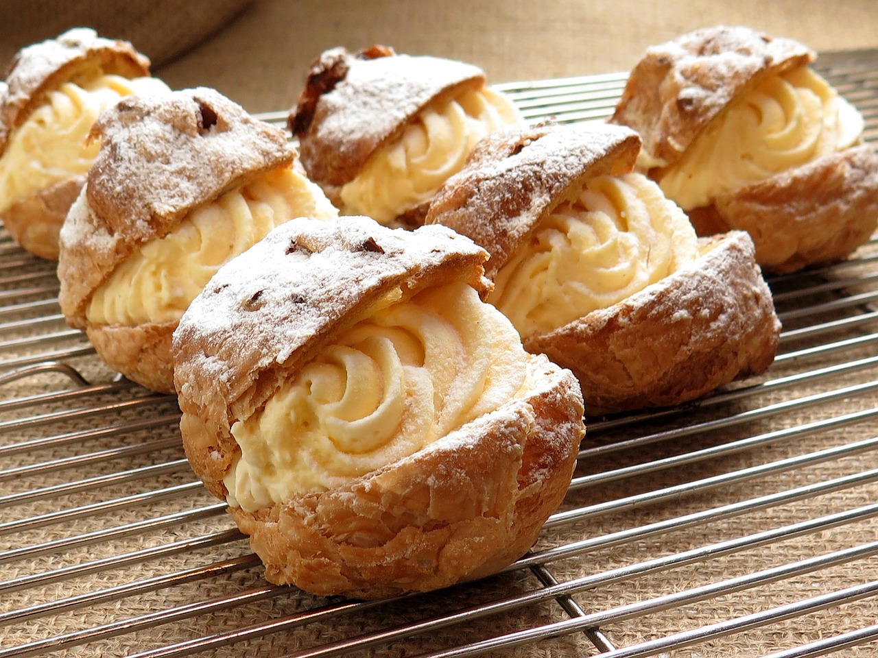 cream puffs, delicious, french confectionery-427181.jpg