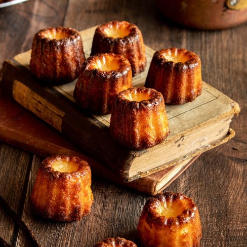 canelé, pastry, food-5856024.jpg